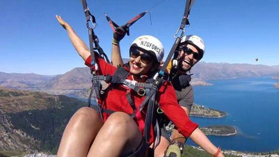 Gforce Paragliding in Queenstown