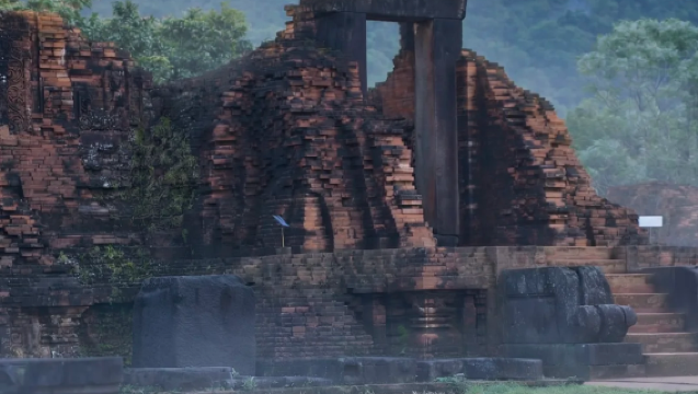 Vietnam: Da Nang + My Son + Hoi An Old Town private chartered tour