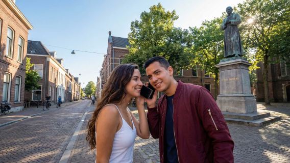 Passeio de Áudio pelos Destaques de Tilburg: Patrimônio Industrial e Arte Moderna