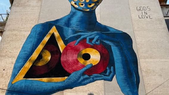 Tirana: Sokak Sanatı ve Modern Mimari Yürüyüş Turu