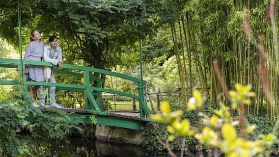 GivernyTours
