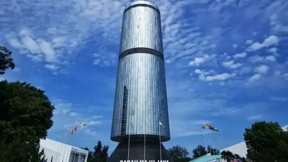 사바 대학교 핑크 모스크 + 코타키나발루 플로팅 모스크 + 툰 무스타파 빌딩 반나절 투어