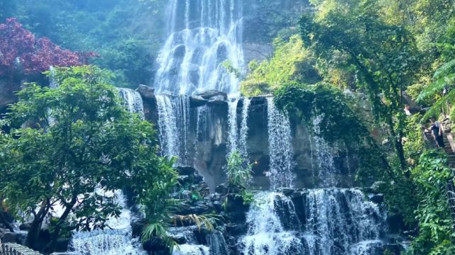 古龍峽大瀑布+雲天波霸+懸崖飛車一日遊【山水瀑布雲梯&含票】