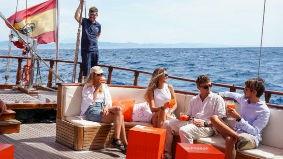 Barcelona: Sailing Cruise with Aperol Spritz