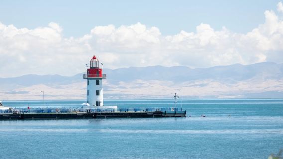 ○ Visite privée d'une journée au lac Qinghai et au mont Sun Moon - Explorez les paysages naturels et la culture tibétaine