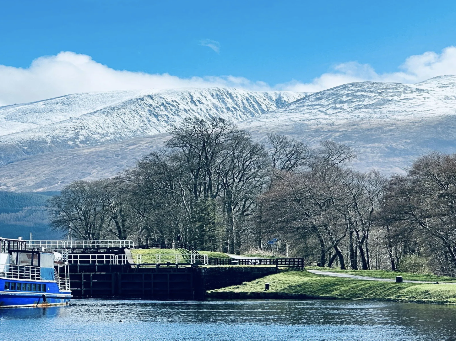 英國格拉斯哥拉斯小鎮+格倫科峽谷+威廉堡｜中文司機+飯店接駁