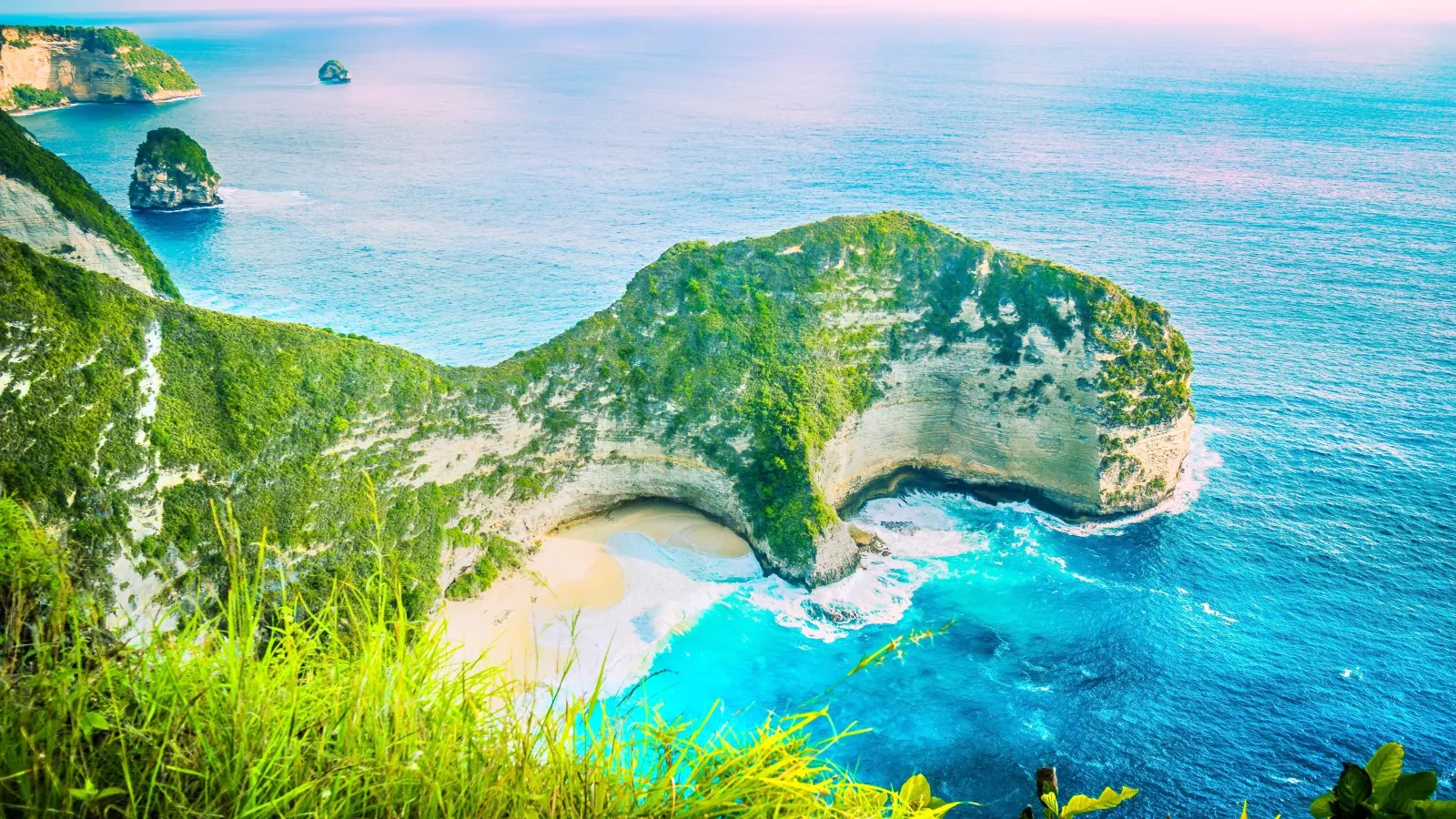[Bali 1-day tour] Nusa Penida West Line + Snorkeling + Banana Boat + Donut Ride