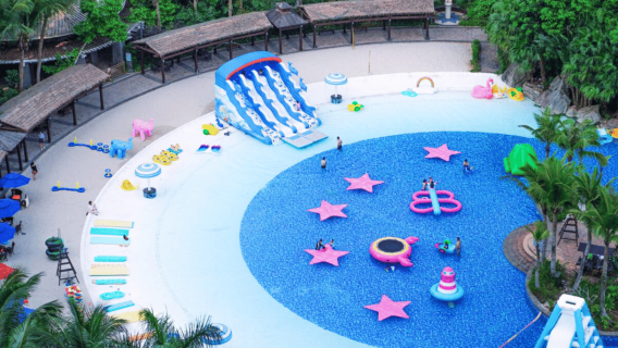 Haikou: Guanlan Lake Hot Spring Valley & Water Park