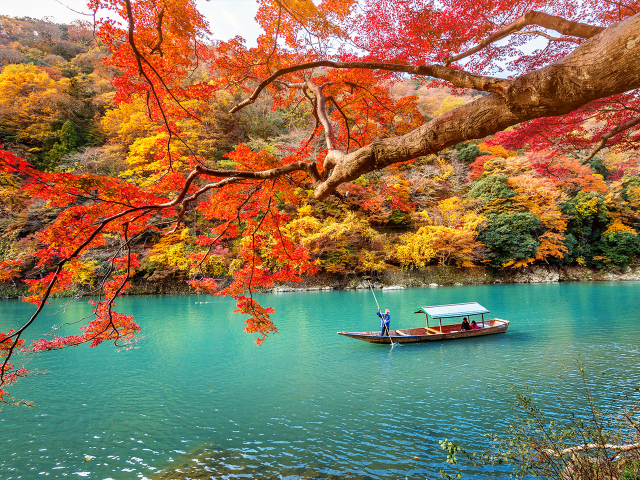 9 人小團 · 京都嵐山＋貴船神社＋三千院一日遊丨可選嵯峨野小火車