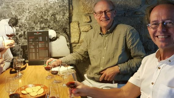 Porto: Guided Wine Tour + Tastings