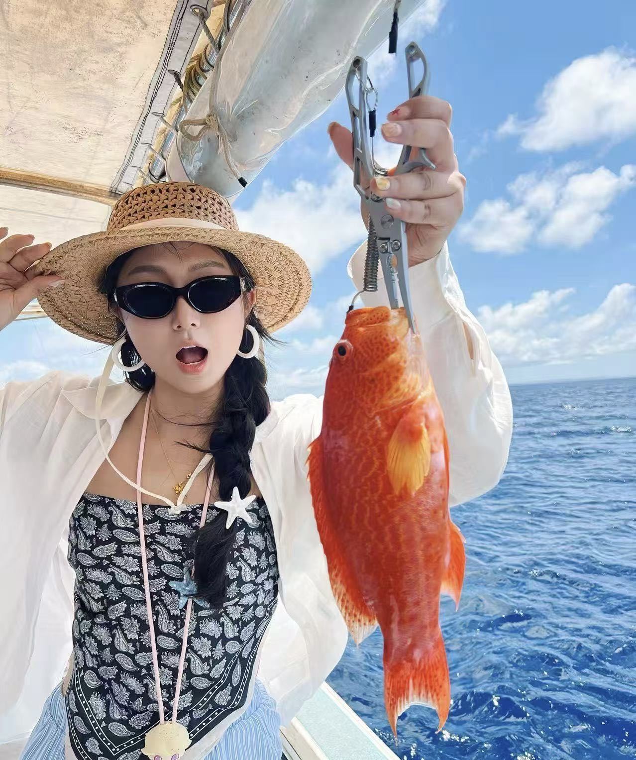 日本沖縄の海釣り