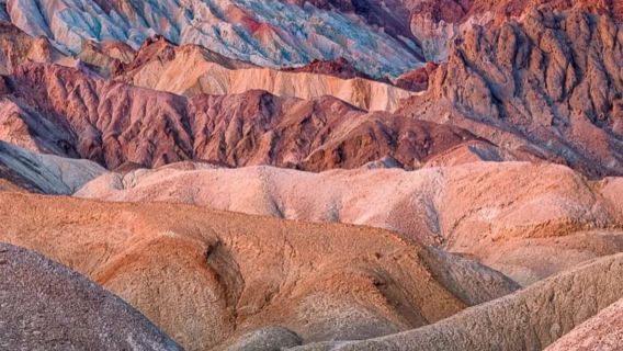Las Vegas to Death Valley private chartered tour - Badwater Basin/Mesquite Flat Sand Dunes
