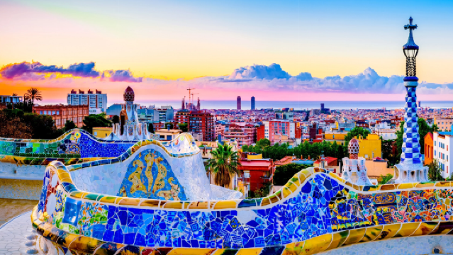 Barcelona, Spain|Custom day tour with 4 classic attractions
