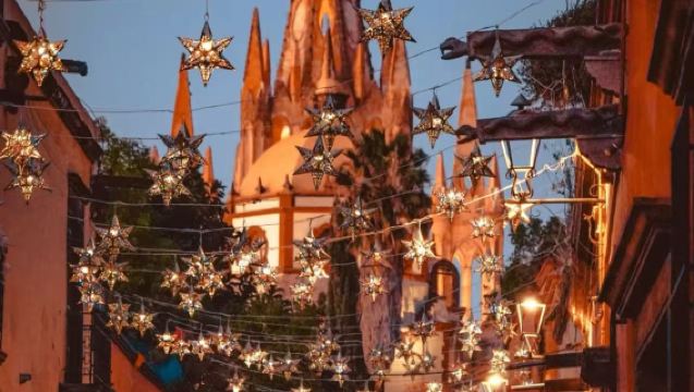 Meksika - Guanajuato İspanyolca/İngilizce/Çince turist rehberliği ve çeviri hizmeti | Özelleştirilebilir program