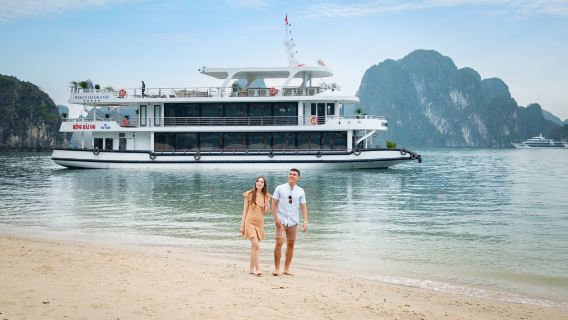Halong Bay Premium 5-Star Cruise with Private Transfer & English/Korean/Chinese Guide