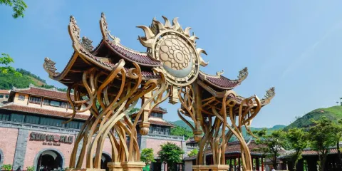 【中文包車不含門票】峴港出發:巴拿山佛手橋/太陽世界/法國村