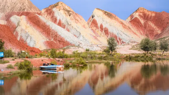 Gansu professional local reception | exclusive private customize, one group per booking, professional guides, multilingual guides including Chinese and English