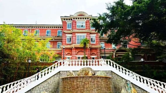 홍콩 대학 홍콩 대학 학생들의 전문 해설 (백년 명교+역사 학부+유럽식 건축)