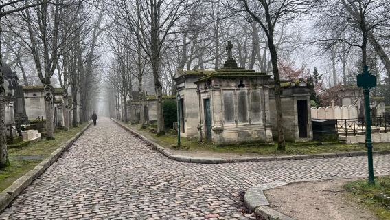 Parigi: Tour guidato a piedi del Cimitero del Père-Lachaise