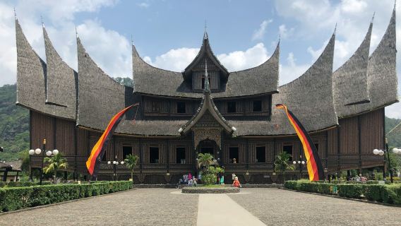 Tour audio di Padang: Patrimonio culturale