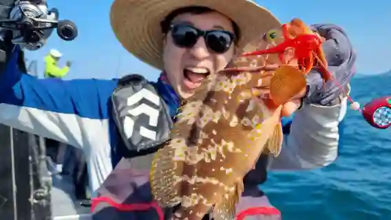 珠海專業釣魚艇出海海釣4/10小時【專業船長教學＋免費提供魚竿魚餌＋全程無二次消費】