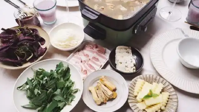 Eatwith共颯時刻-麗江-來雪山腳下的家一起談天說地打火鍋