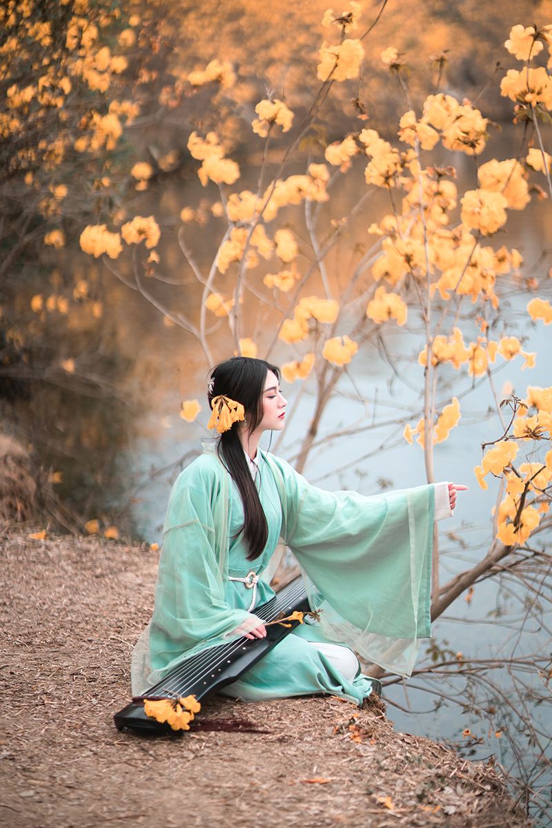 Dujiangyan Trip Moments[Wedding photo microfilm aerial photography/wedding day photography with all raw photos included/makeup and outfits/private charter and guide/customized itinerary]