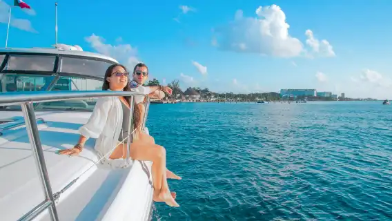 Cozumel Premium Yacht Cruise