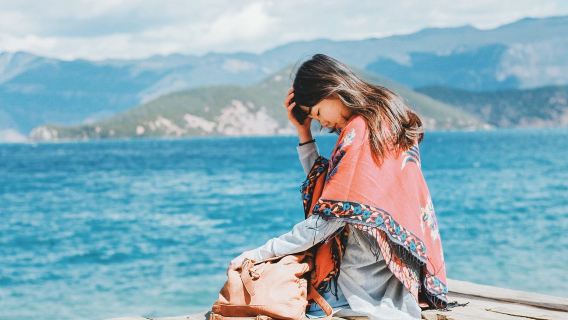 雲南昆明石林ガイド付き解説サービス【中国語/英語は3日前までに要予約/昆明複数観光地/有資格専門ガイド】