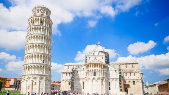 Pisa: 2-hour Best Intro Walking Tour with a Local