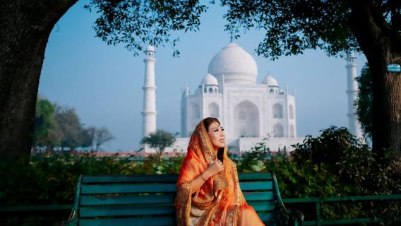 Taj Mahal Sonnenaufgang und Agra Fort Tagestour mit dem Auto ab Delhi