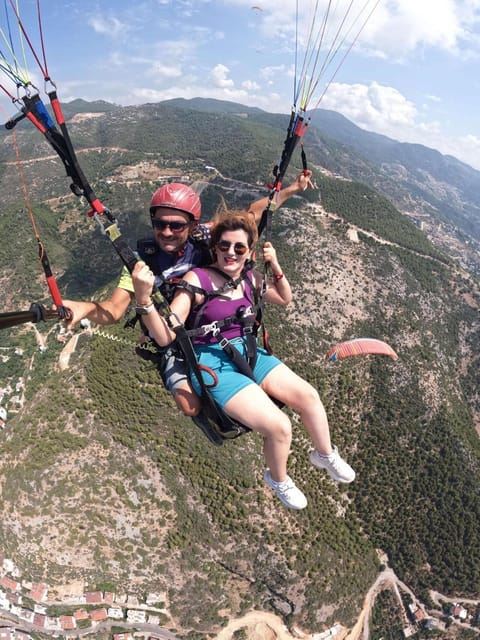 Antalya: Parapendio ad Alanya con opzione pranzo e tour della città