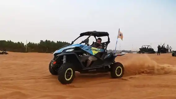 阿聯酋杜拜四輪摩托車與沙丘越野車117536