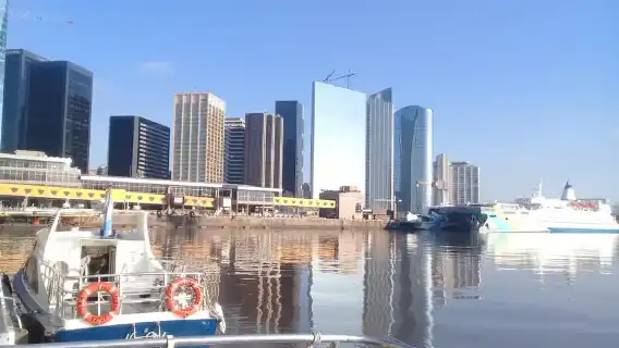 ทัวร์ครึ่งวันสามเหลี่ยมปากแม่น้ำติเกรจากบัวโนสไอเรส อาร์เจนตินา (การล่องเรือ/ไกด์นำเที่ยว)