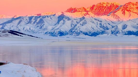 [Xinjiang] Geheimnisvolles Erlebnis in Yili (Sonnenuntergang im Schnee + lebendige Volkskultur + Offroad-Abenteuer + Skierlebnis + Hin- und Rückfahrt von Ürümqi)