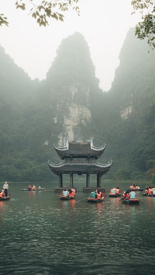 Ninh Binh Private Day Tour: Hoa Lu-Trang An-Mua Cave (English, Chinese, Japanese,Korean)