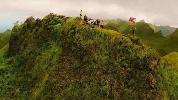 De Cebu: Visita ao Pico Osmeña, Canyoneering em Badian e Natação nas Cataratas de Kawasan