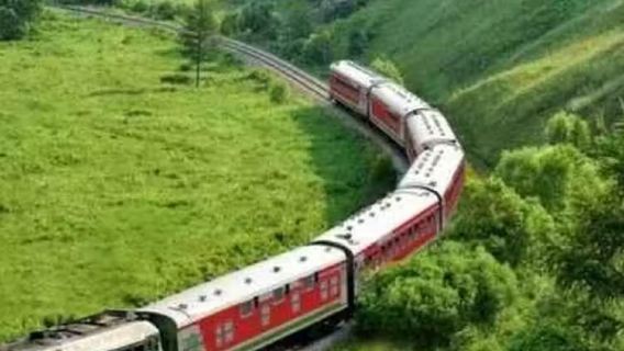 Panda Anyi train Shifang quality tourist train ● All-inclusive pure play healing: Southern Xinjiang ● Xinjiang, Kashgar and Tashkurgan ● New design from Nancy, France 2026