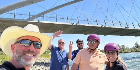 卡爾加里:城市特色與鮑河單車遊