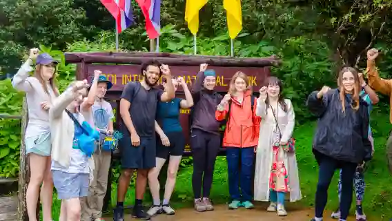 清邁因他暖山瀑布與村落探險