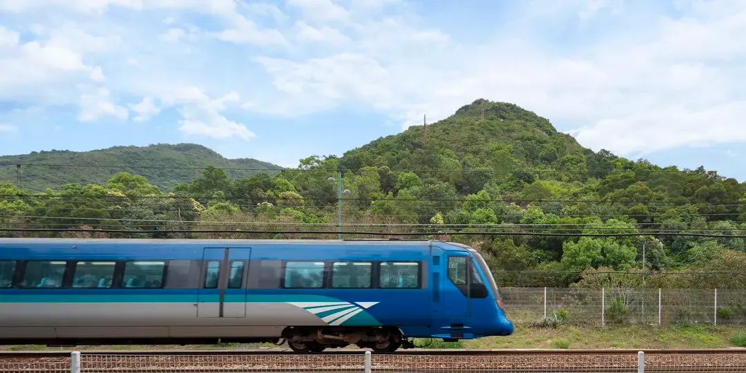 1.MTRで「九龍駅」または「柯士甸(オースティン)駅」へ向かう