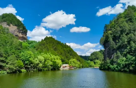 【小白龍甄品】麥積山石窟+仙人崖/導遊登窟耳機講解/上門接送