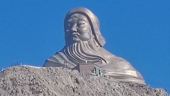 銀川+烏海湖網紅穿沙公路+拉僧廟+遠觀甘德爾山純玩一日遊