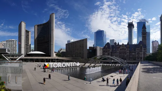 Toronto City, Film Locations and Harbour Day Tour Small Group Max 12