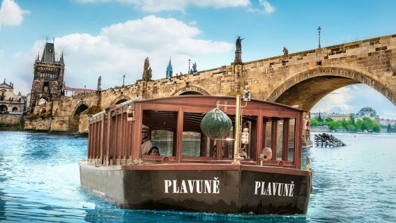 Prague: Charles Bridge Guided Walking Tour + River Boat Cruise
