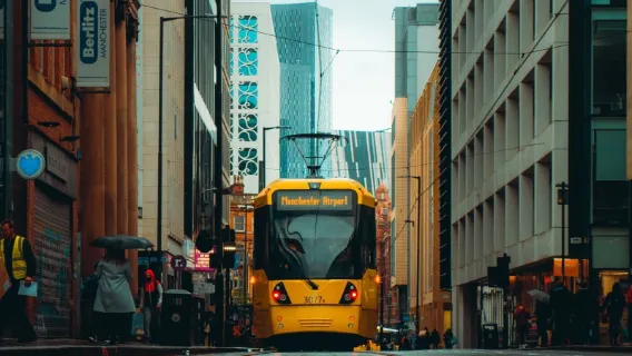 諮詢後下單曼徹斯特約克湖區艾伯特廣場伊蒂哈德球場凱瑟菲爾德城市遺公園點對點用車/旅遊旅行司導/專車服務