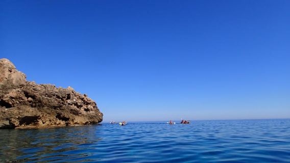 Pollença: Kayak Discovery – Snorkeling e Grotte