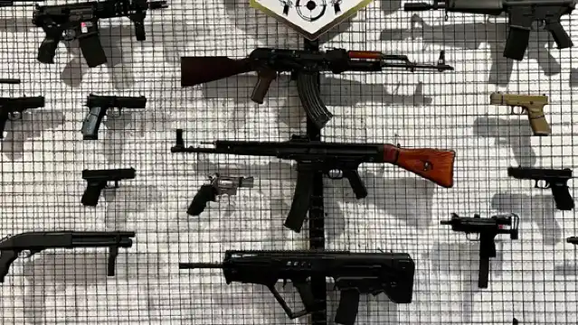 泰國布吉芭東射擊館｜巴東海灘步行街｜真槍打靶