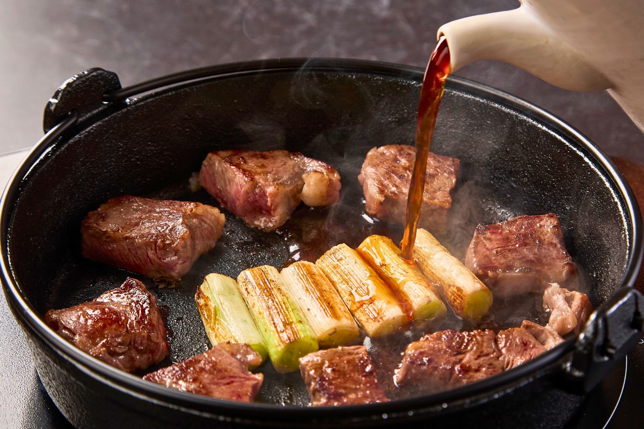 Shinsaibashi Gyumaru - Kobe-Wagyu Sukiyaki Genuss-Paket