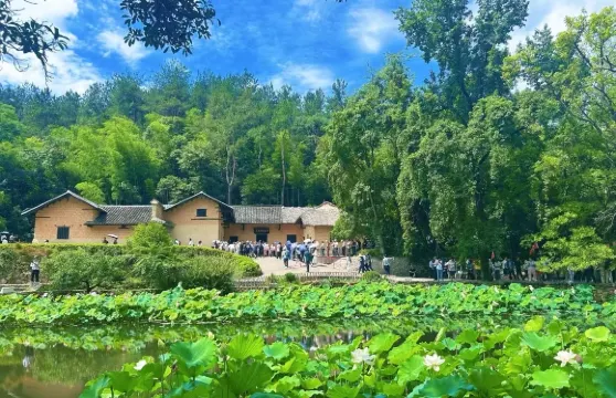 一價全包◆毛澤東故居+劉少奇故居+紀念館一日遊◆無購物